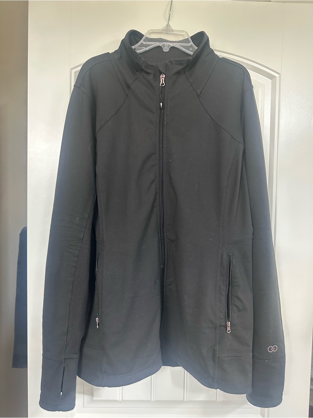 CALIA by Carrie Underwood Black Lightweight Zip Jacket